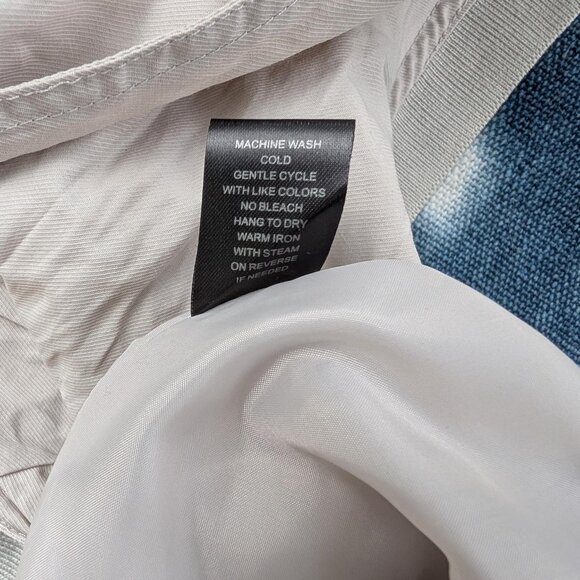 Stella Carakasi Light Gray Diagonal Zip Vest with Asymmetrical Hem Size M - Picture 5 of 5